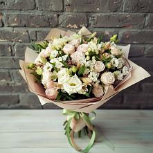 Букет цветов из:  Альстромерии, Розы и Хризантемы в Тарусе
