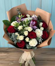 Букет цветов из:  Розы и Альстромерии в Тарусе