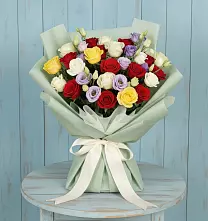 Букет цветов из:  Розы в Тарусе