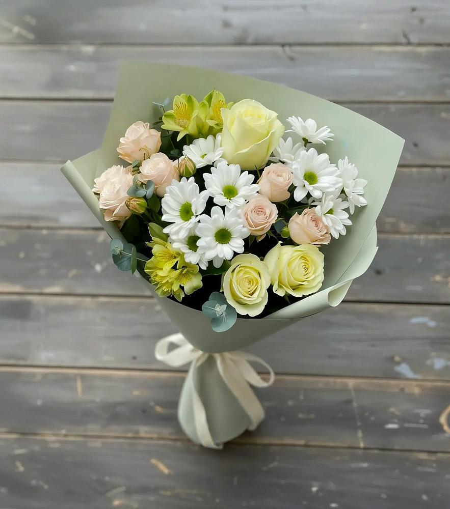 Букет цветов из: Альстромерии, Розы и Хризантемы в Тарусе