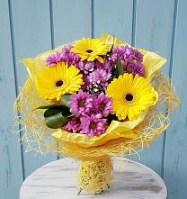 Букет цветов из:  Хризантемы и Герберы в Тарусе