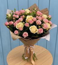 Букет цветов из:  Розы в Тарусе