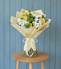 Букет цветов из:  Хризантемы и Розы в Тарусе
