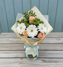 Букет цветов из:  Герберы, Розы и Хризантемы в Тарусе