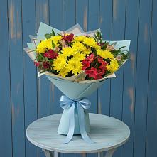 Букет цветов из:  Альстромерии и Хризантемы в Тарусе