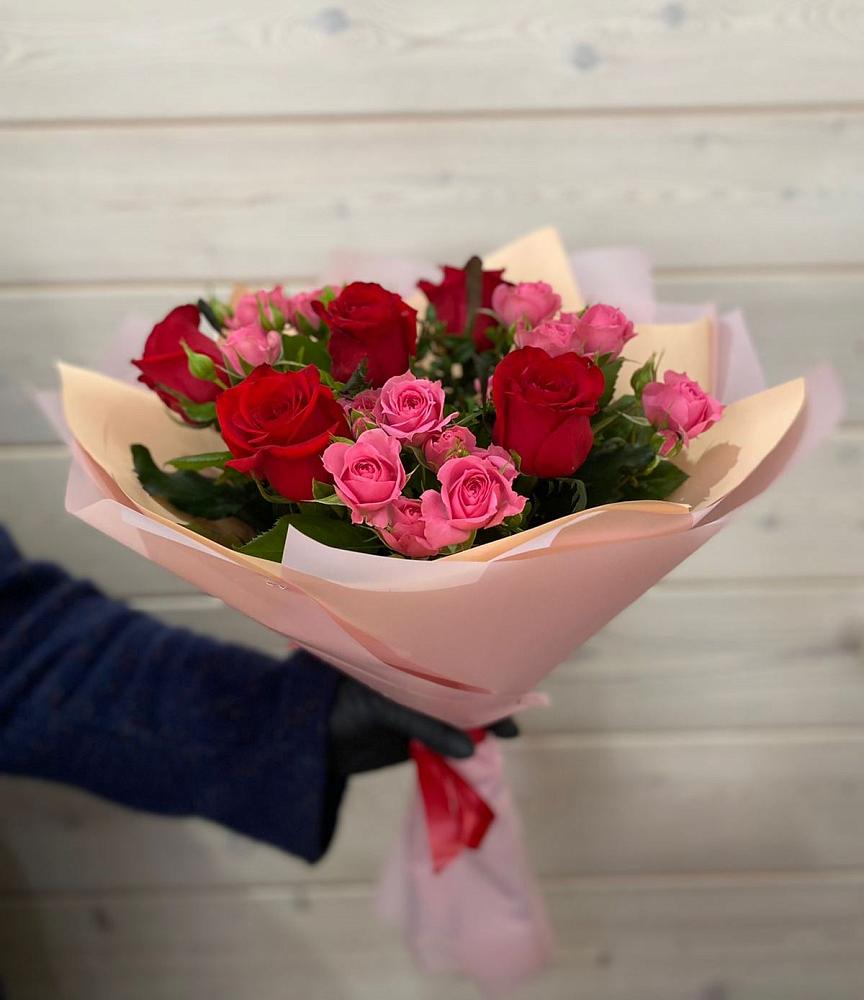 Букет цветов из: Розы в Тарусе