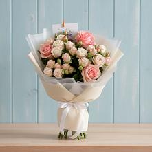Букет цветов из:  Розы в Тарусе